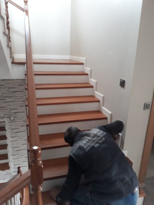 ankara ahşap merdiven